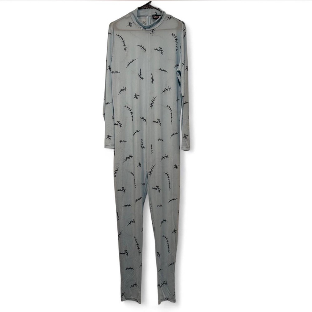 Dolls Kill Nightmare Before Christmas Sally Halloween Costume, Plus Size 3X NEW - Picture 10 of 12